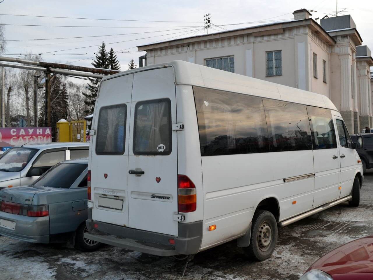 Mercedes-Benz Sprinter 413